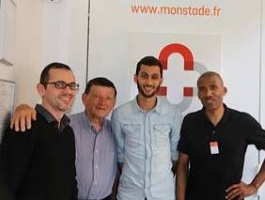 Tarik MOUKRIME et son entraîneur Henri SALAVARDA en visite à MON STADE